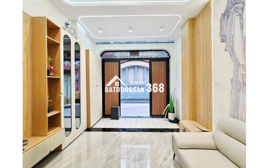  NHÀ 4 TẦNG BTCT HẺM XE HƠI GẦN TRƯỜNG CHINH – EMART 2 (TÂN BÌNH)  Vị trí đắc địa, hẻm xe hơi thông thoáng, sát đường xe tải tránh.